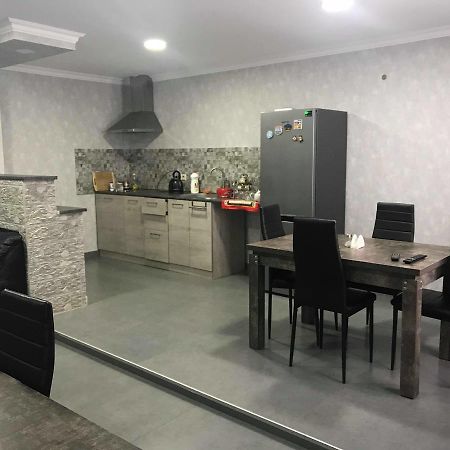 Guesthouse Ori Beli In Mestia Exterior foto